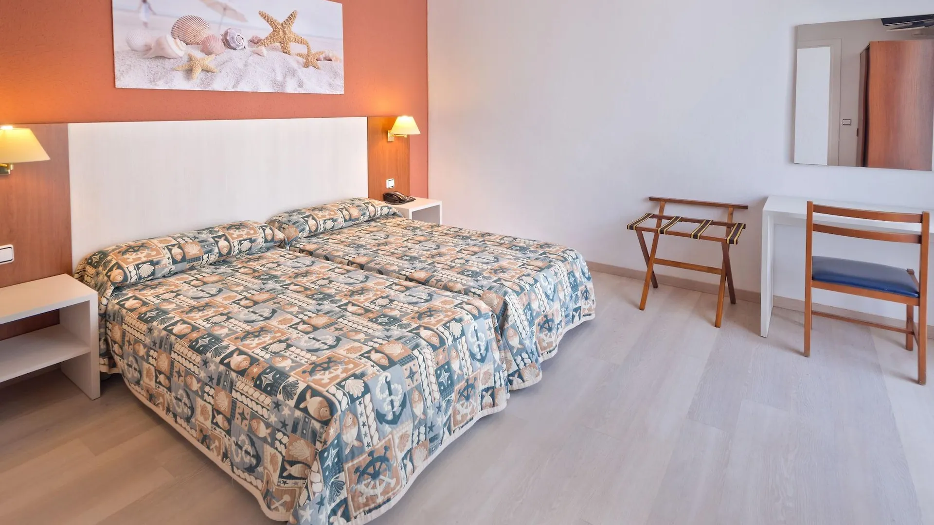 Ght Balmes, Hotel-Aparthotel&Splash Calella 3*,