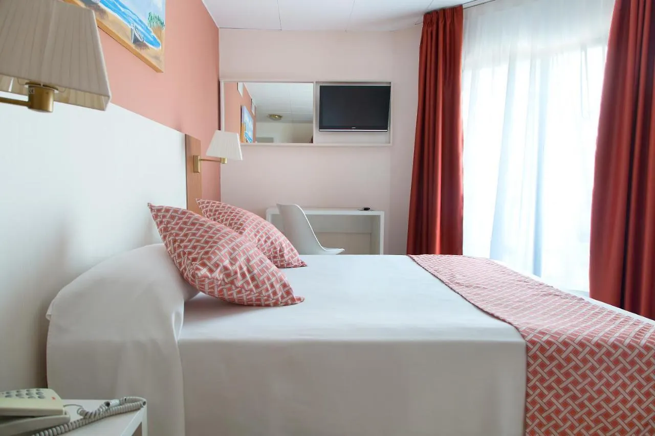 Ght Balmes, Hotel-Aparthotel&Splash Calella Spagna