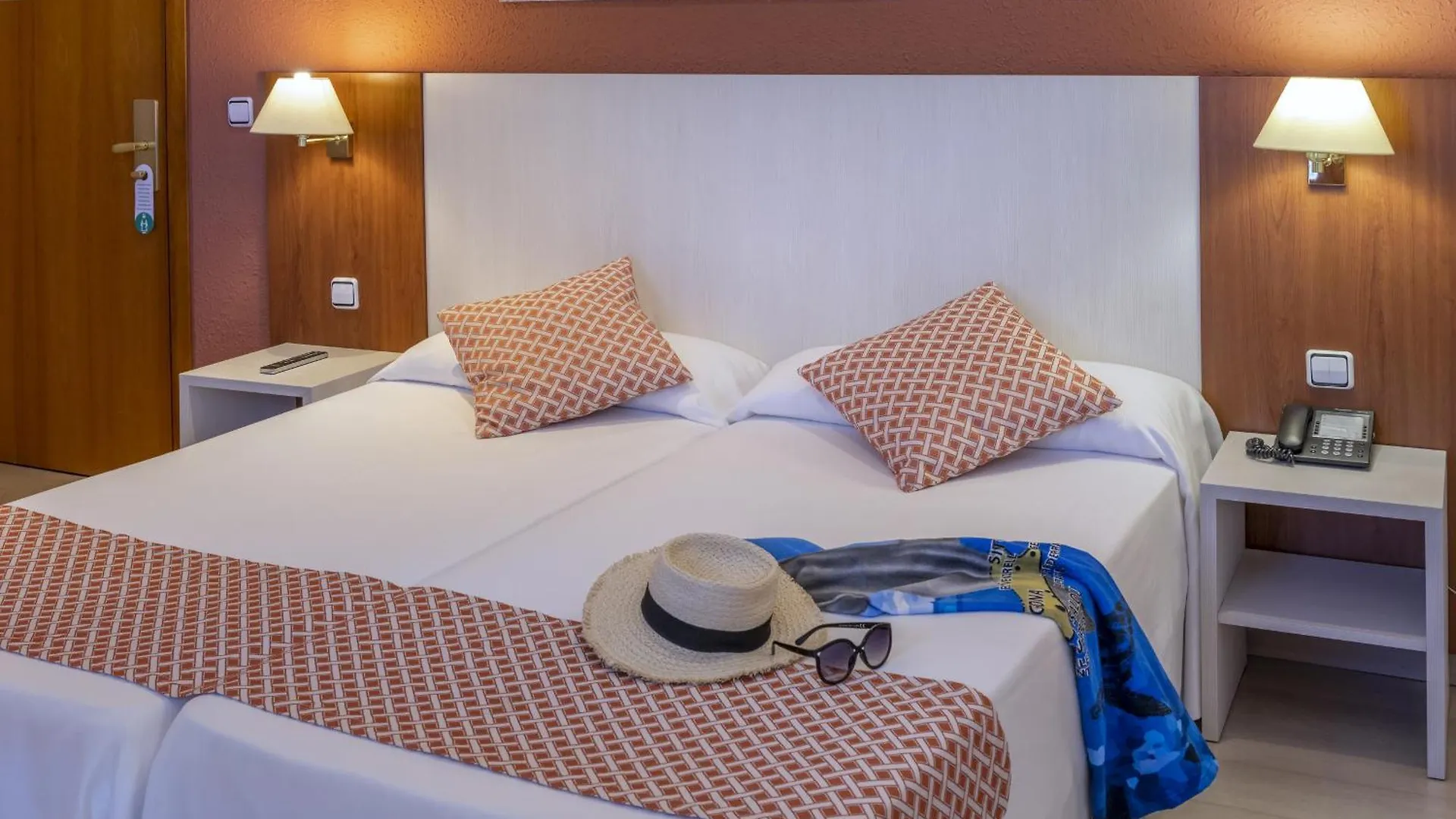 *** Hotel Ght Balmes, Hotel-Aparthotel&Splash Calella Spain